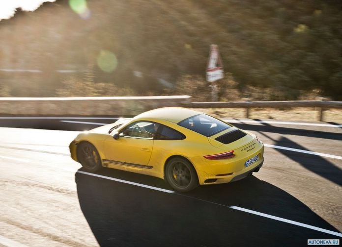 2018 Porsche 911 Carrera T - фотография 72 из 122