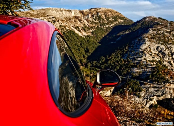 2018 Porsche 911 Carrera T - фотография 113 из 122