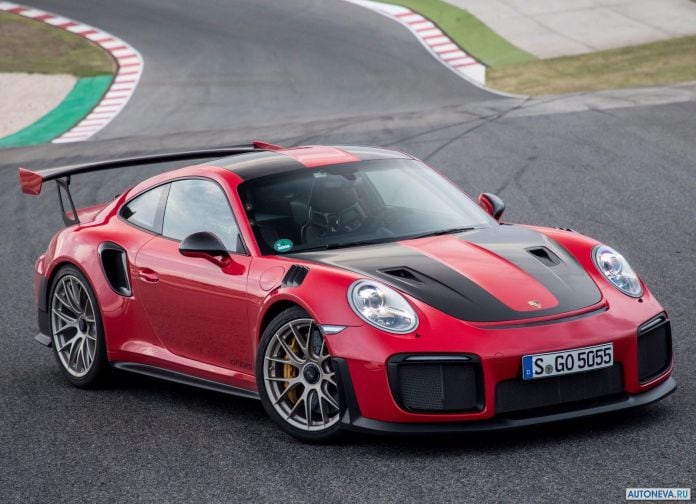 2018 Porsche 911 GT2 RS - фотография 11 из 255