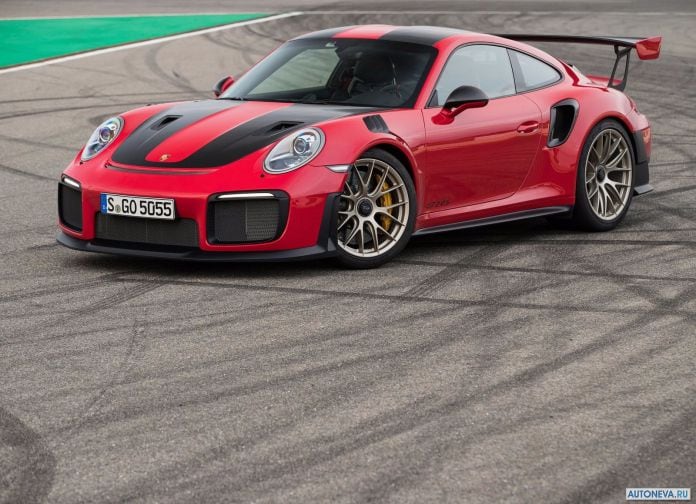 2018 Porsche 911 GT2 RS - фотография 15 из 255