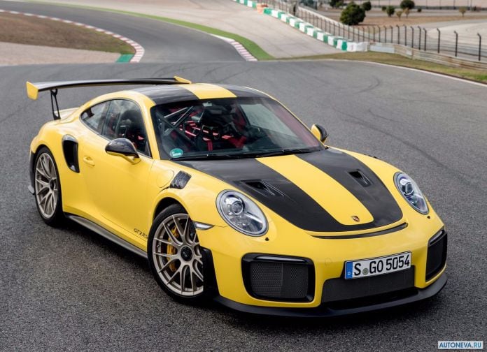 2018 Porsche 911 GT2 RS - фотография 18 из 255