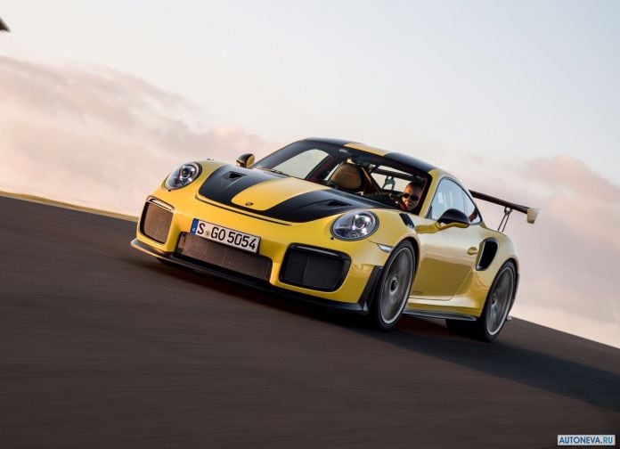 2018 Porsche 911 GT2 RS - фотография 21 из 255