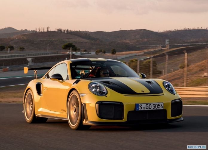 2018 Porsche 911 GT2 RS - фотография 27 из 255