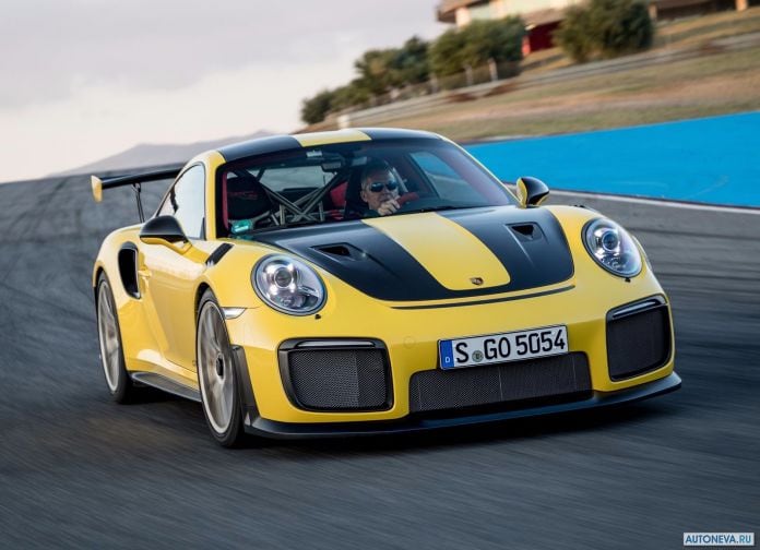 2018 Porsche 911 GT2 RS - фотография 47 из 255