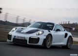 porsche_2018_911_gt2_rs_059.jpg