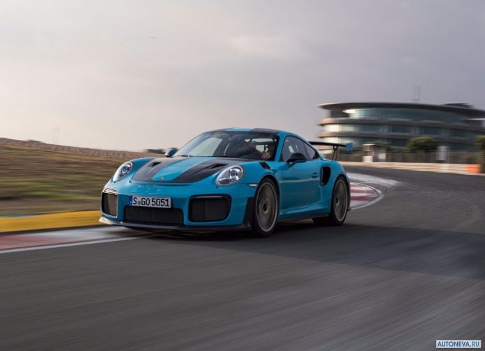 2018 Porsche 911 GT2 RS - фотография 71 из 255