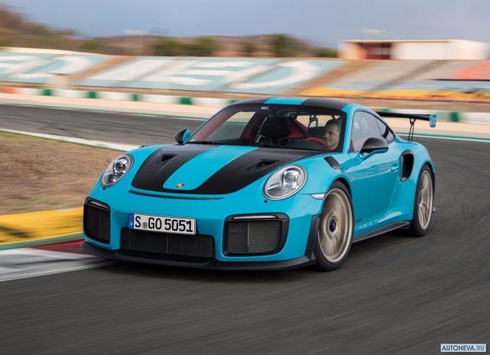 2018 Porsche 911 GT2 RS - фотография 73 из 255