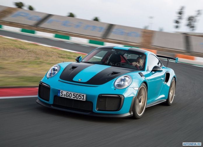 2018 Porsche 911 GT2 RS - фотография 75 из 255