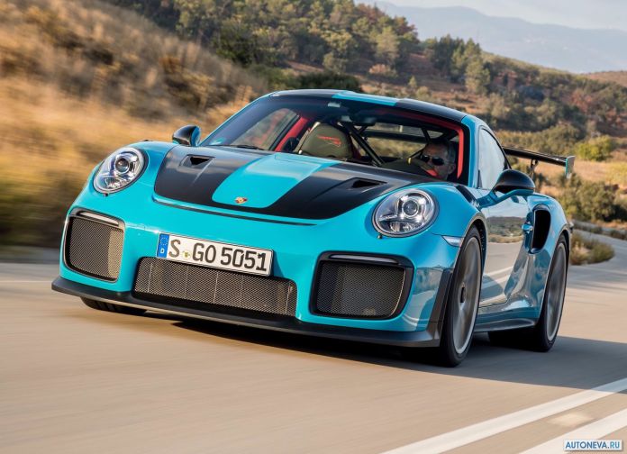 2018 Porsche 911 GT2 RS - фотография 76 из 255