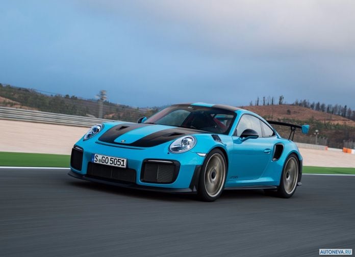 2018 Porsche 911 GT2 RS - фотография 81 из 255