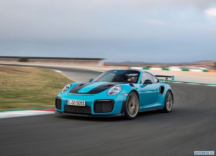 2018 Porsche 911 GT2 RS - фотография 83 из 255