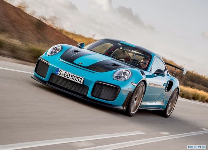 2018 Porsche 911 GT2 RS - фотография 84 из 255