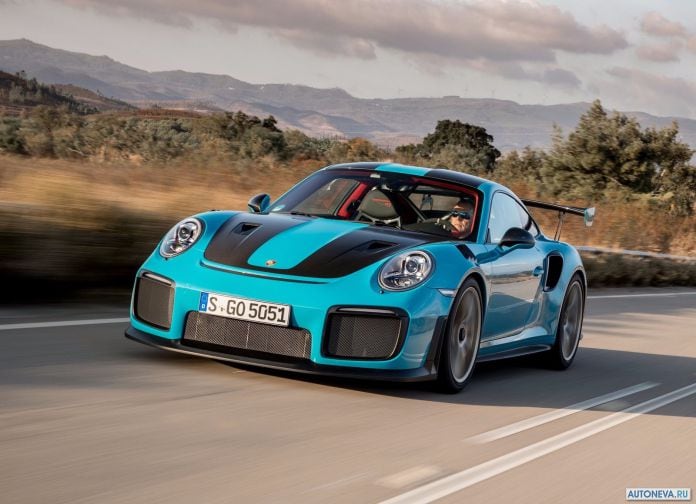 2018 Porsche 911 GT2 RS - фотография 87 из 255