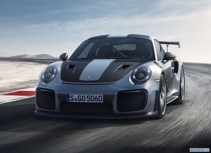 2018 Porsche 911 GT2 RS - фотография 93 из 255
