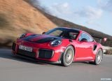 porsche_2018_911_gt2_rs_106.jpg