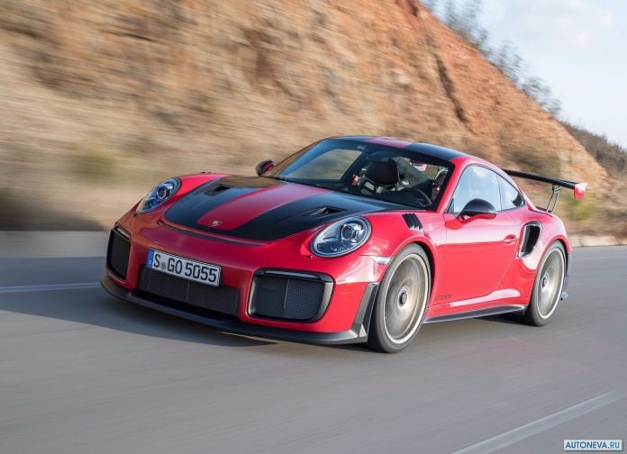 2018 Porsche 911 GT2 RS - фотография 109 из 255