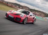 porsche_2018_911_gt2_rs_113.jpg