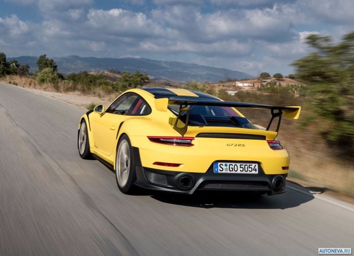 2018 Porsche 911 GT2 RS - фотография 143 из 255
