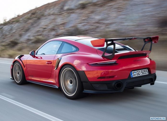 2018 Porsche 911 GT2 RS - фотография 147 из 255