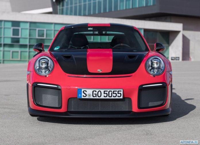 2018 Porsche 911 GT2 RS - фотография 167 из 255