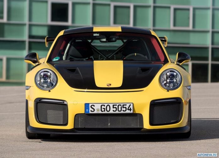 2018 Porsche 911 GT2 RS - фотография 173 из 255