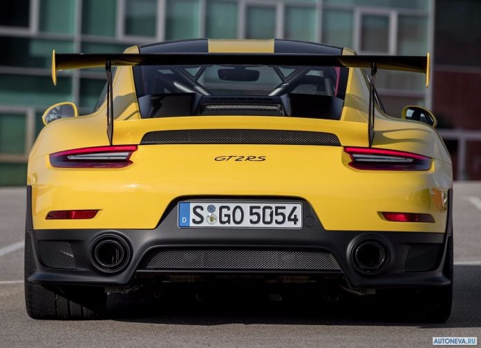 2018 Porsche 911 GT2 RS - фотография 187 из 255