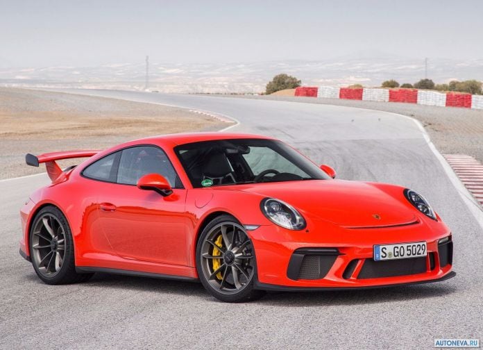 2018 Porsche 911 GT3 - фотография 12 из 224