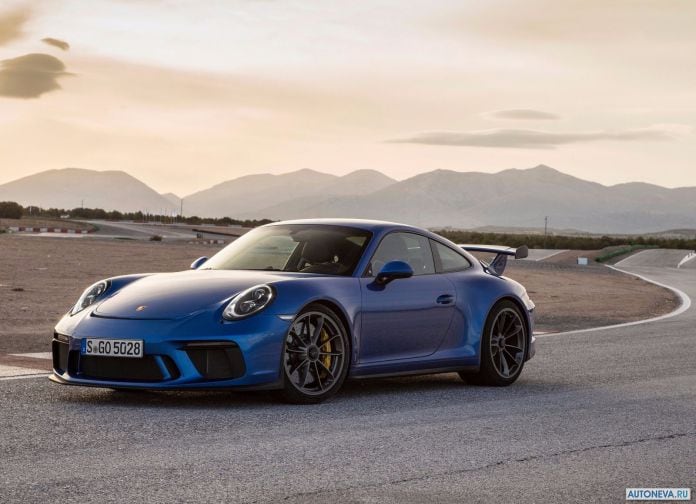 2018 Porsche 911 GT3 - фотография 16 из 224