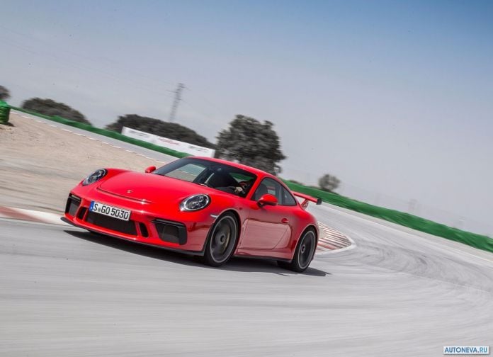 2018 Porsche 911 GT3 - фотография 30 из 224