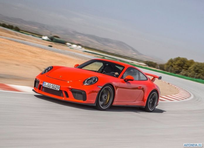 2018 Porsche 911 GT3 - фотография 48 из 224