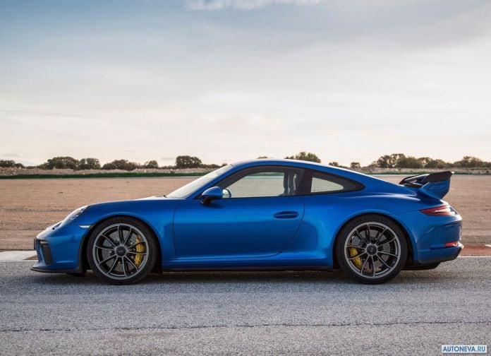 2018 Porsche 911 GT3 - фотография 52 из 224