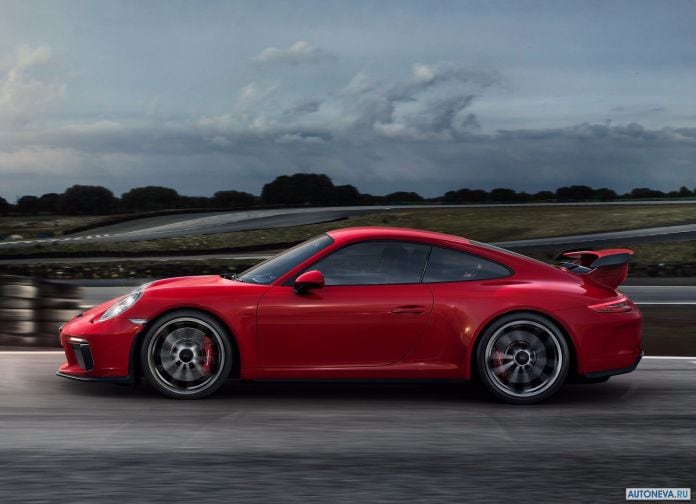 2018 Porsche 911 GT3 - фотография 54 из 224