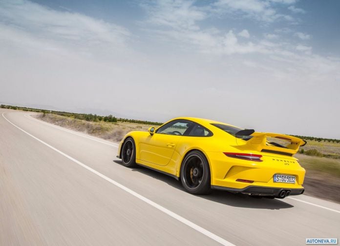 2018 Porsche 911 GT3 - фотография 79 из 224