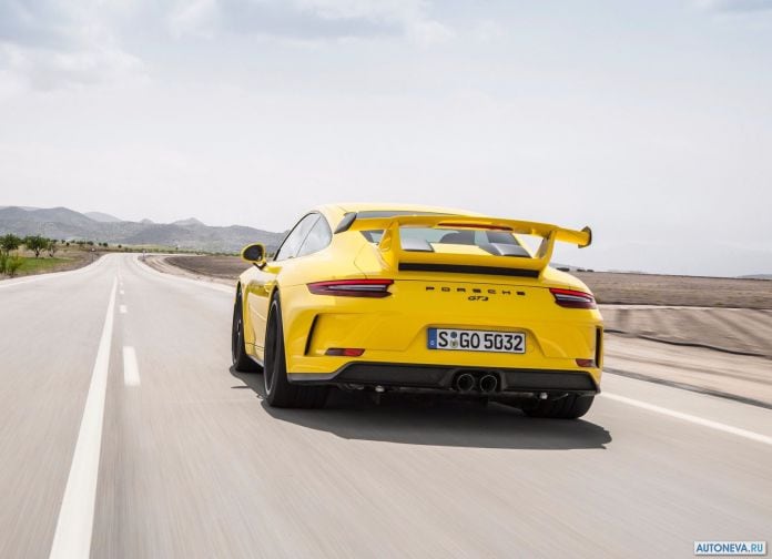 2018 Porsche 911 GT3 - фотография 81 из 224