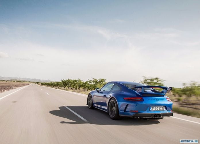 2018 Porsche 911 GT3 - фотография 96 из 224