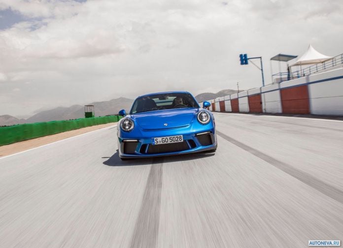 2018 Porsche 911 GT3 - фотография 103 из 224