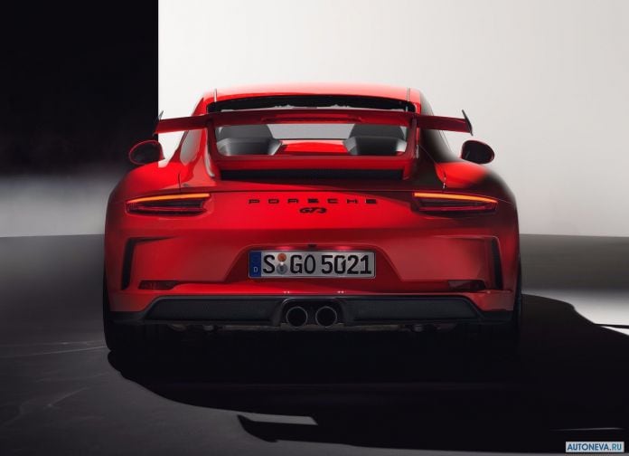 2018 Porsche 911 GT3 - фотография 108 из 224