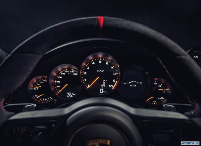 2018 Porsche 911 GT3 - фотография 131 из 224