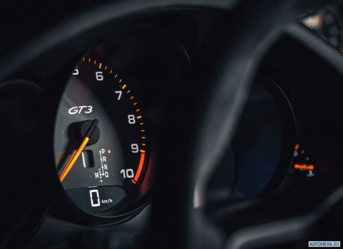 2018 Porsche 911 GT3 - фотография 136 из 224