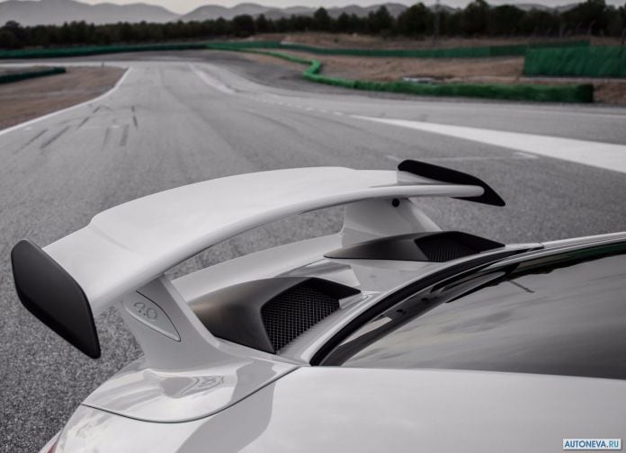 2018 Porsche 911 GT3 - фотография 188 из 224