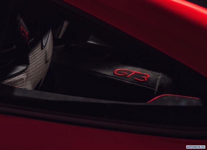 2018 Porsche 911 GT3 - фотография 204 из 224