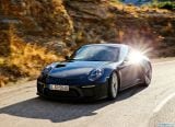 porsche_2018_911_gt3_touring_package_015.jpg
