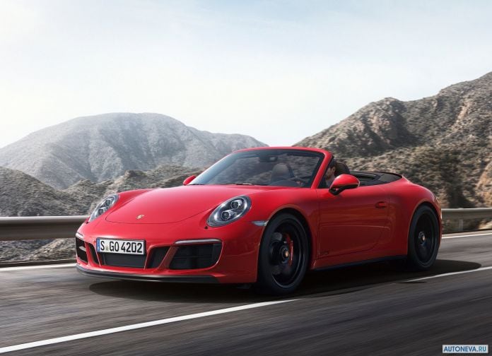 2018 Porsche 911 GTS - фотография 4 из 25