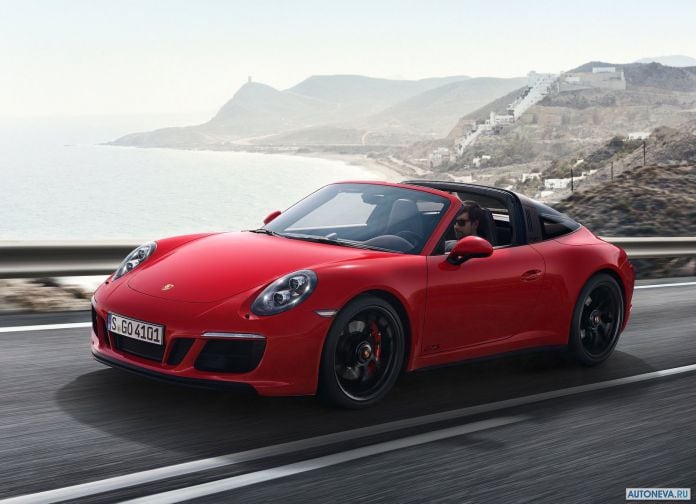 2018 Porsche 911 GTS - фотография 6 из 25