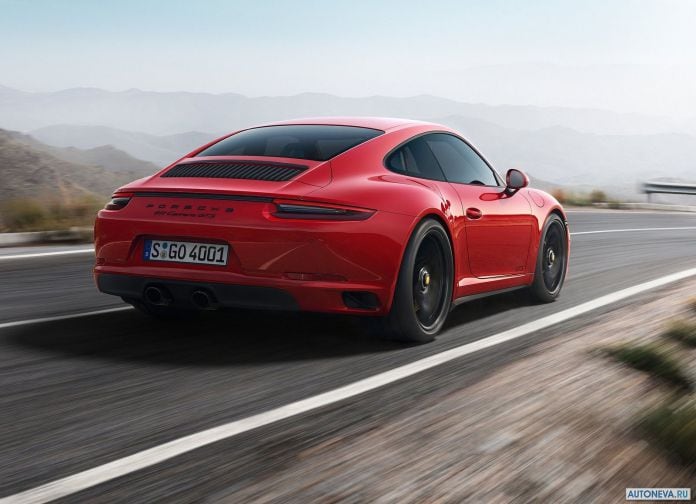 2018 Porsche 911 GTS - фотография 11 из 25