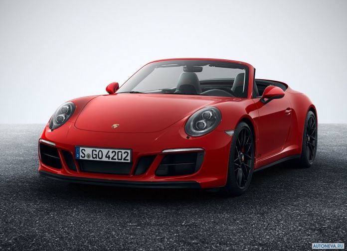2018 Porsche 911 GTS - фотография 17 из 25