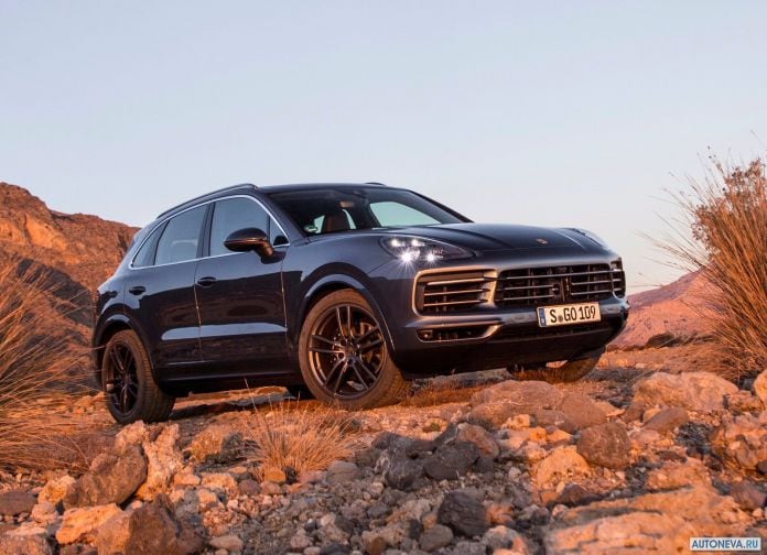 2018 Porsche Cayenne - фотография 2 из 242