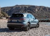 porsche_2018_cayenne_105.jpg