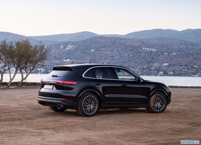 2018 Porsche Cayenne - фотография 125 из 242