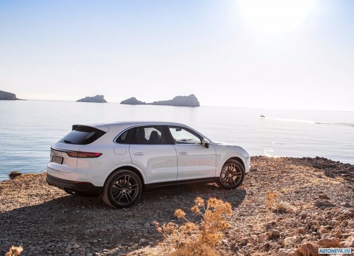2018 Porsche Cayenne - фотография 128 из 242
